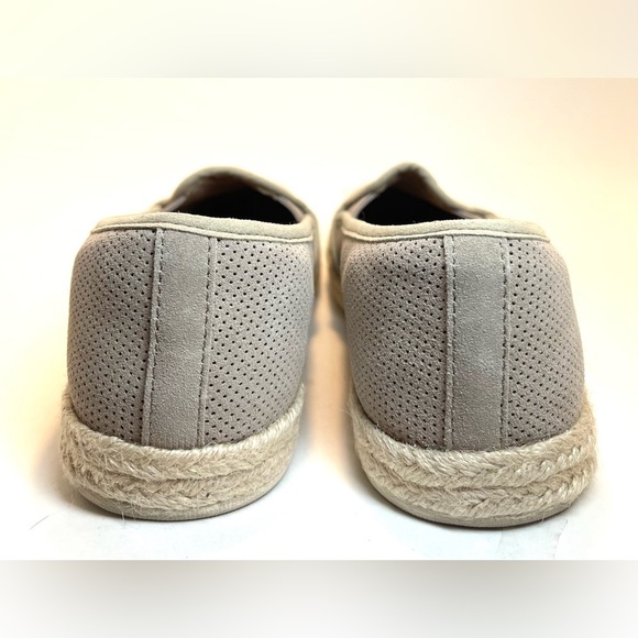 Clark’s Natural Color Azella Theoni Slip-on Soft‎ Cushion Women’s Size 10M - Picture 4 of 8